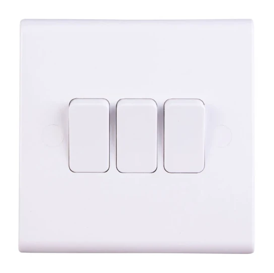 Deta S1205 Slimline 10A 3 Gang 2 Way Light Switch White