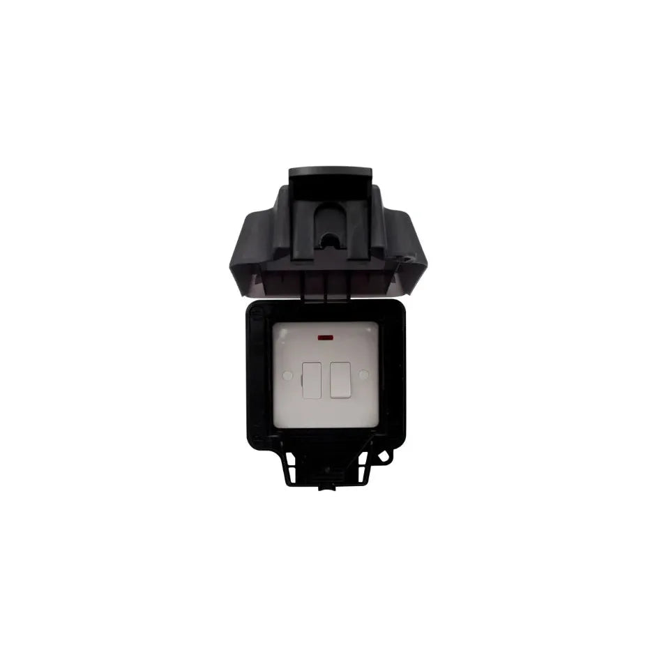 Deta Vimark VWP1371 WeatherPro IP66 13A Switched Spur with Neon
