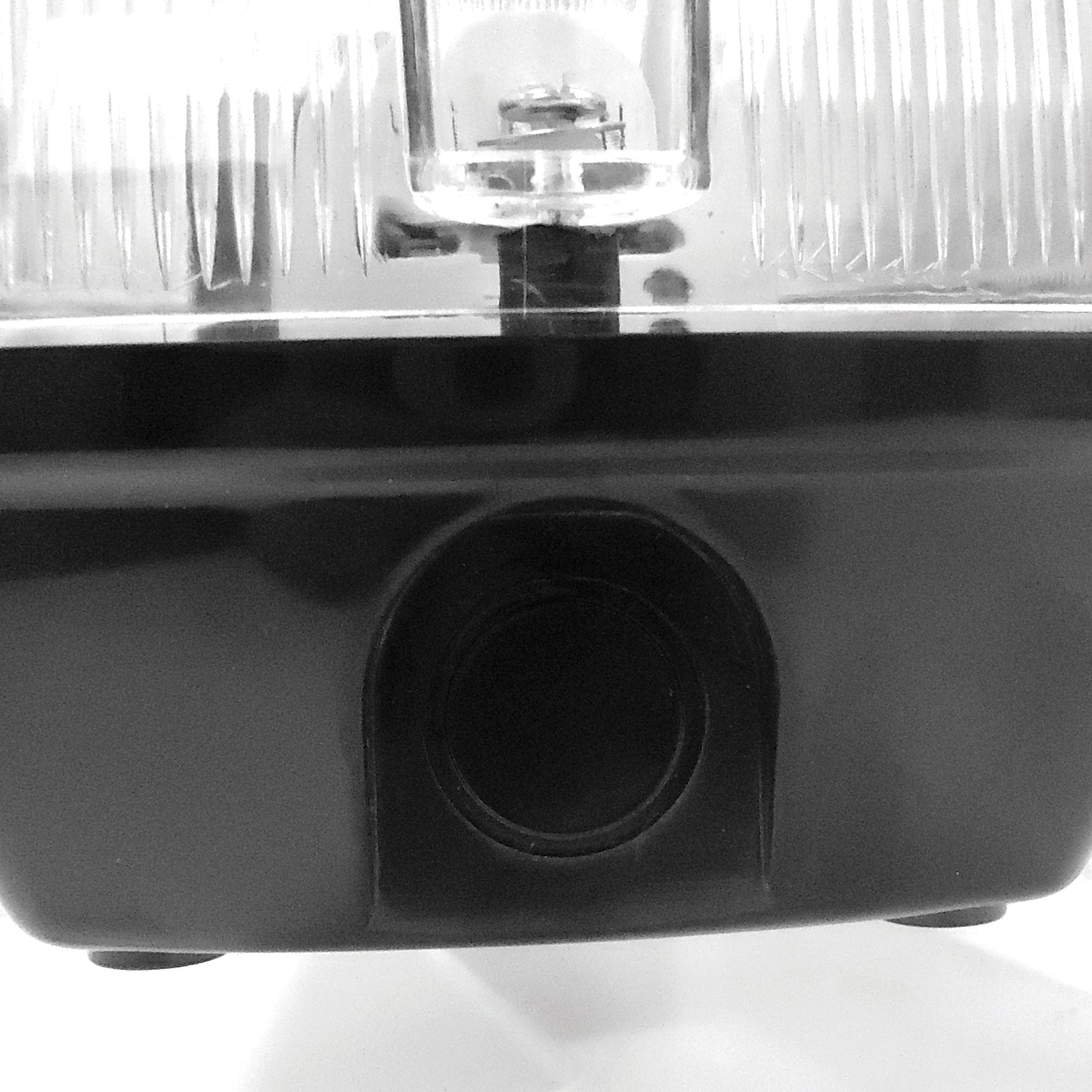 Eterna BH100E27 ES/E27 Rectangular Polycarbonate Bulkhead Black