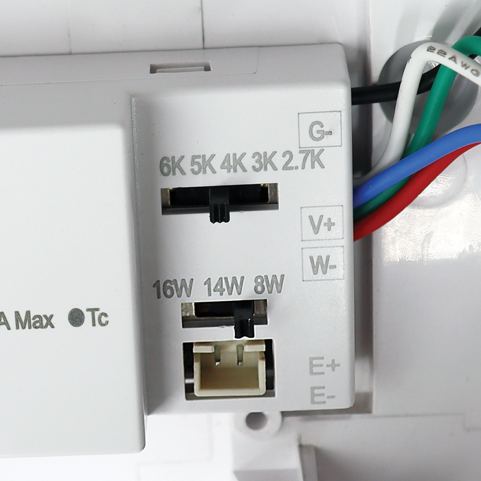 Eterna E02LNACW Lina Power and CCT Switchable IP66 Circular Bulkhead White