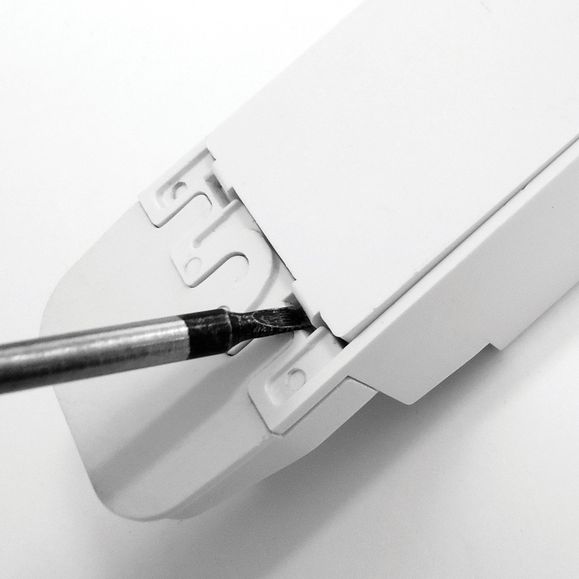 Eterna KEM3LIDL Li-Ion Emergency LED Downlight White