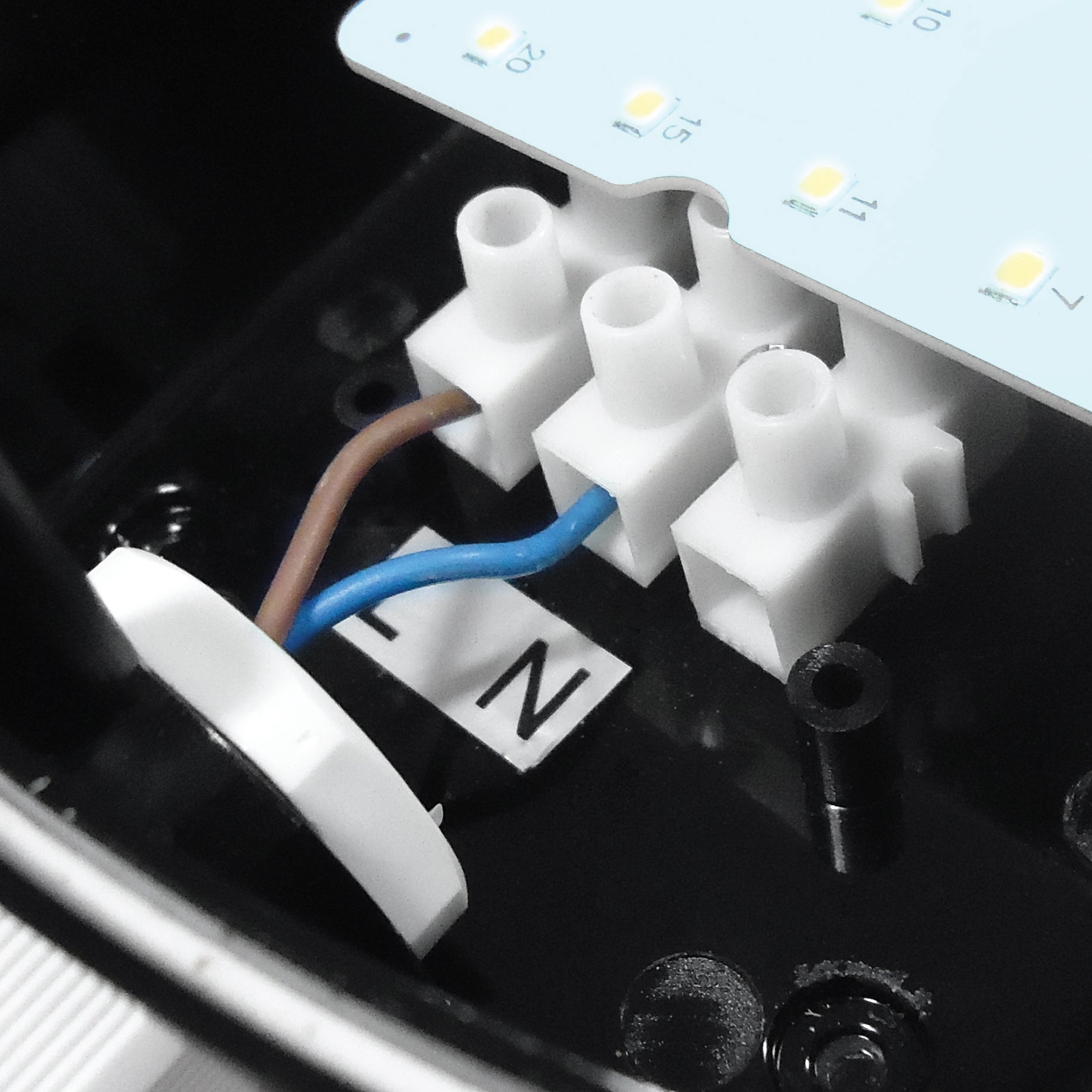Eterna KRECBOPL 10W LED Bulkhead with Opal Diffuser Black