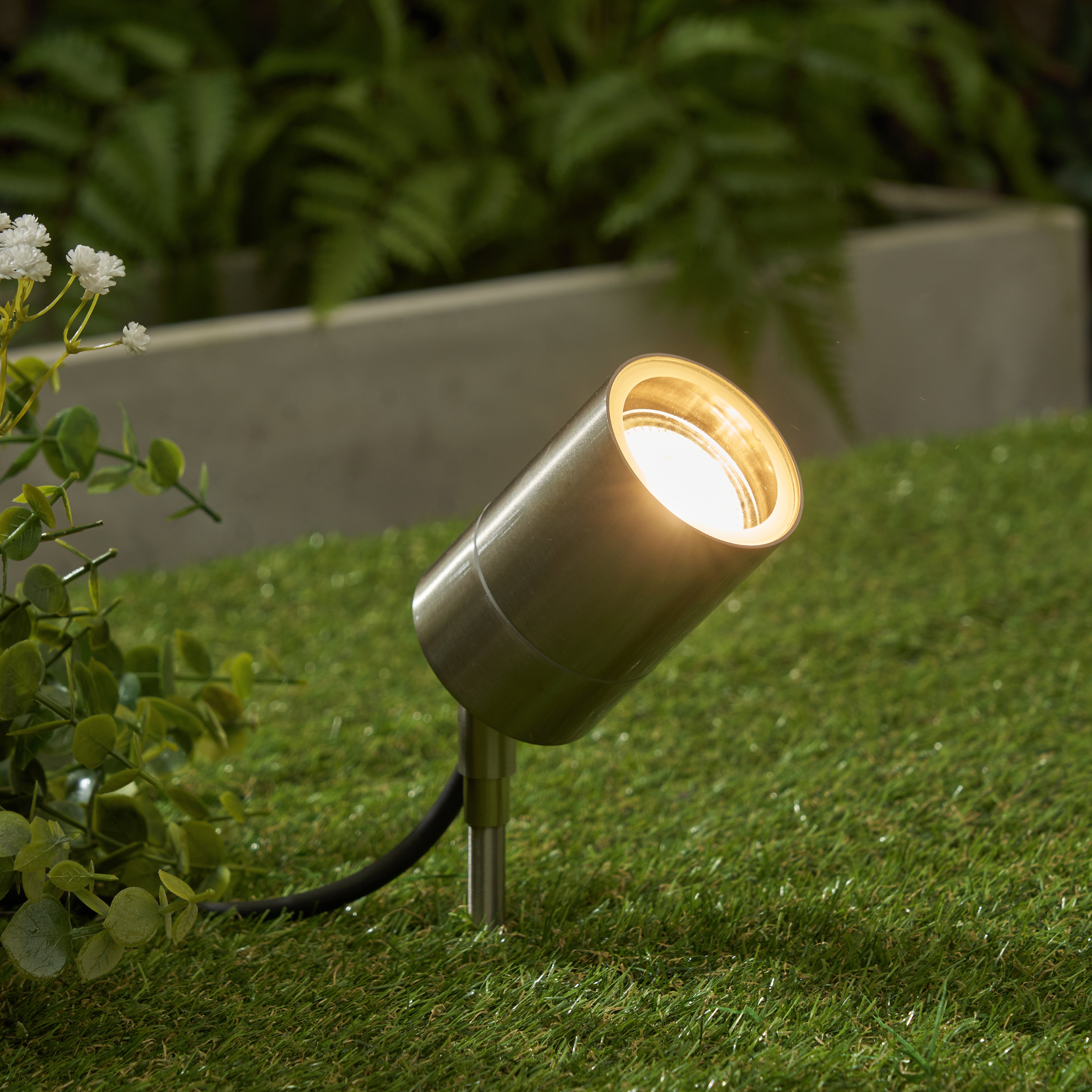 Forum ZN-29180-SST-65 Leto 1 Light Outdoor Spike Light - Stainless Steel