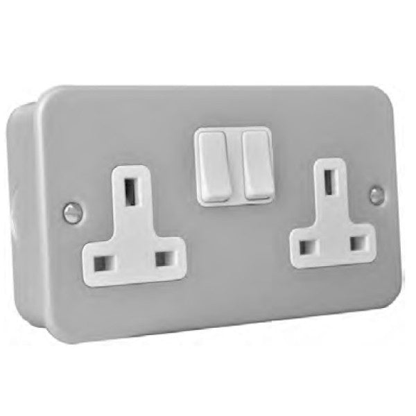 Hamilton MCSS2WH-W 2 Gang Metal Clad Double Socket