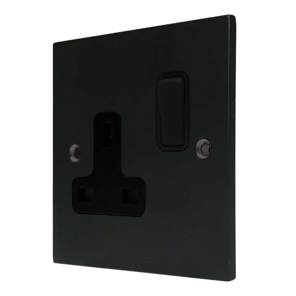 Hartland 7MBSS1BL-B 1 gang 13A Double Pole Switched Socket Matt Black with Black/Black Inserts