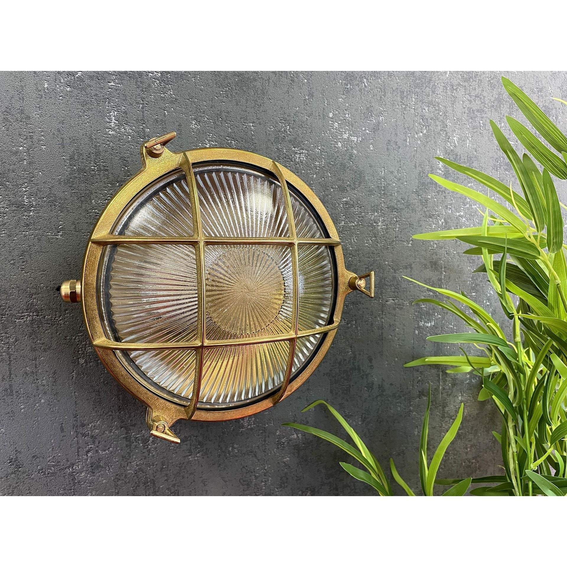 Navigator Grand Cabin Porthole Bulkhead