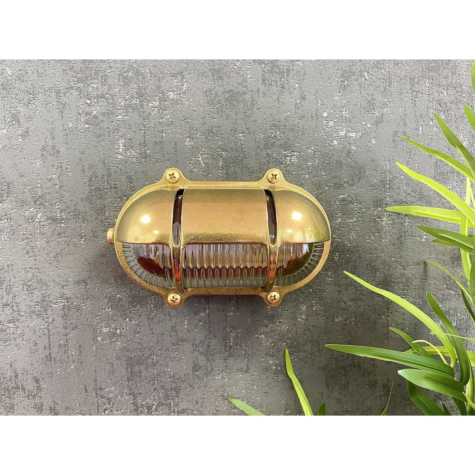 Navigator Palaemon North Decorative Eyelid Bulkhead