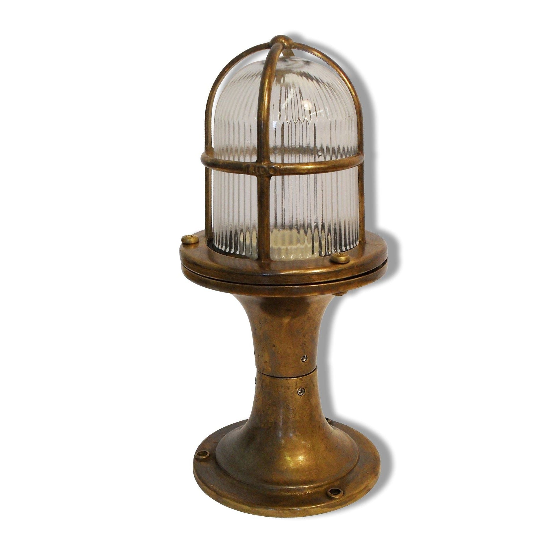 Navigator Wellington Post Lantern