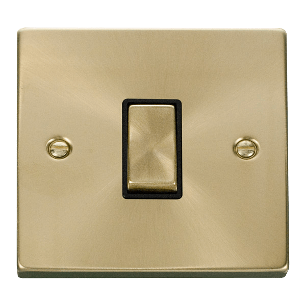 Click VPSB411BK 1 Gang 2 Way 'Ingot' 10AX Switch - Black