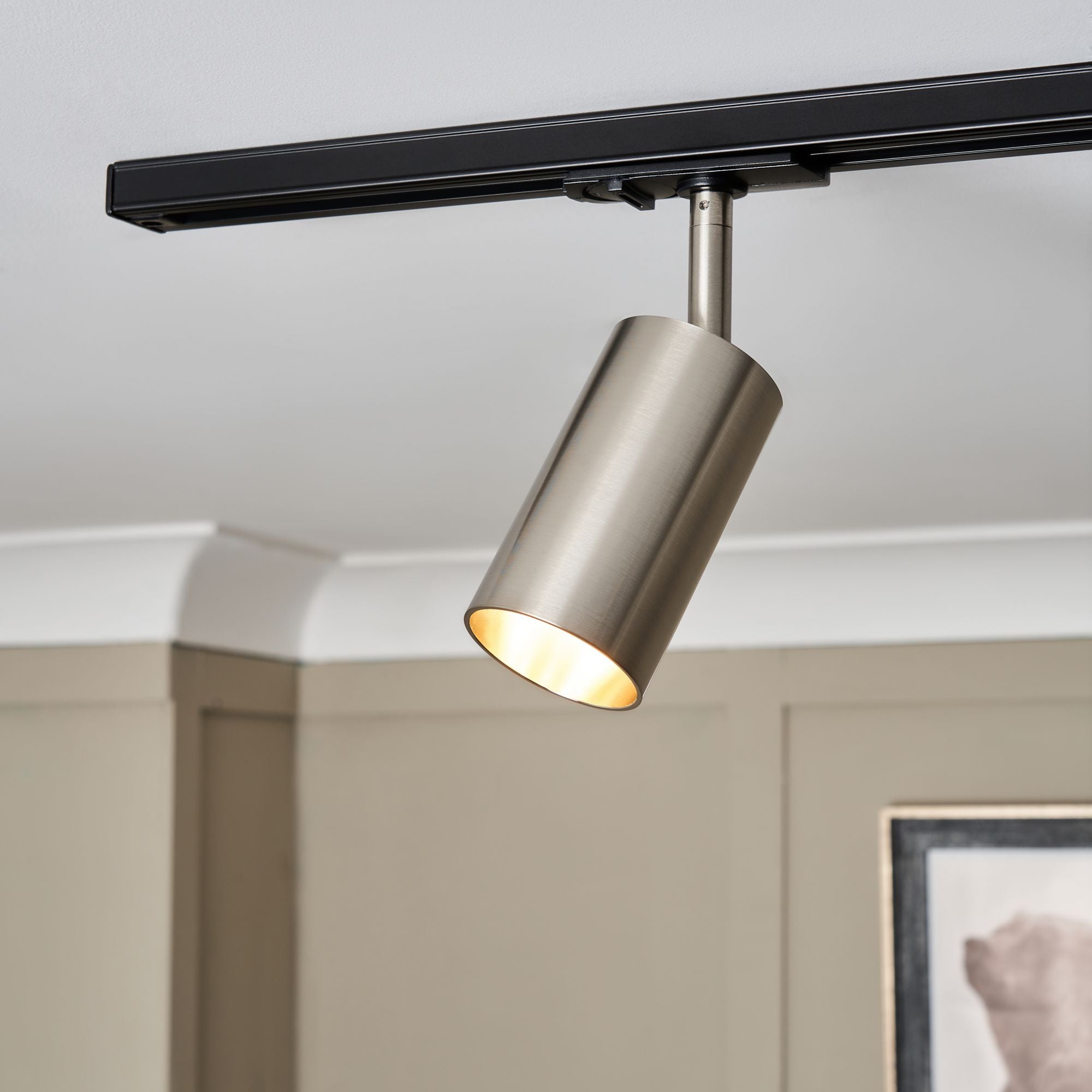 Forum CUL-44405-SNIC Cory Track Spotlight Satin Nickel/Black Low Profile Connection