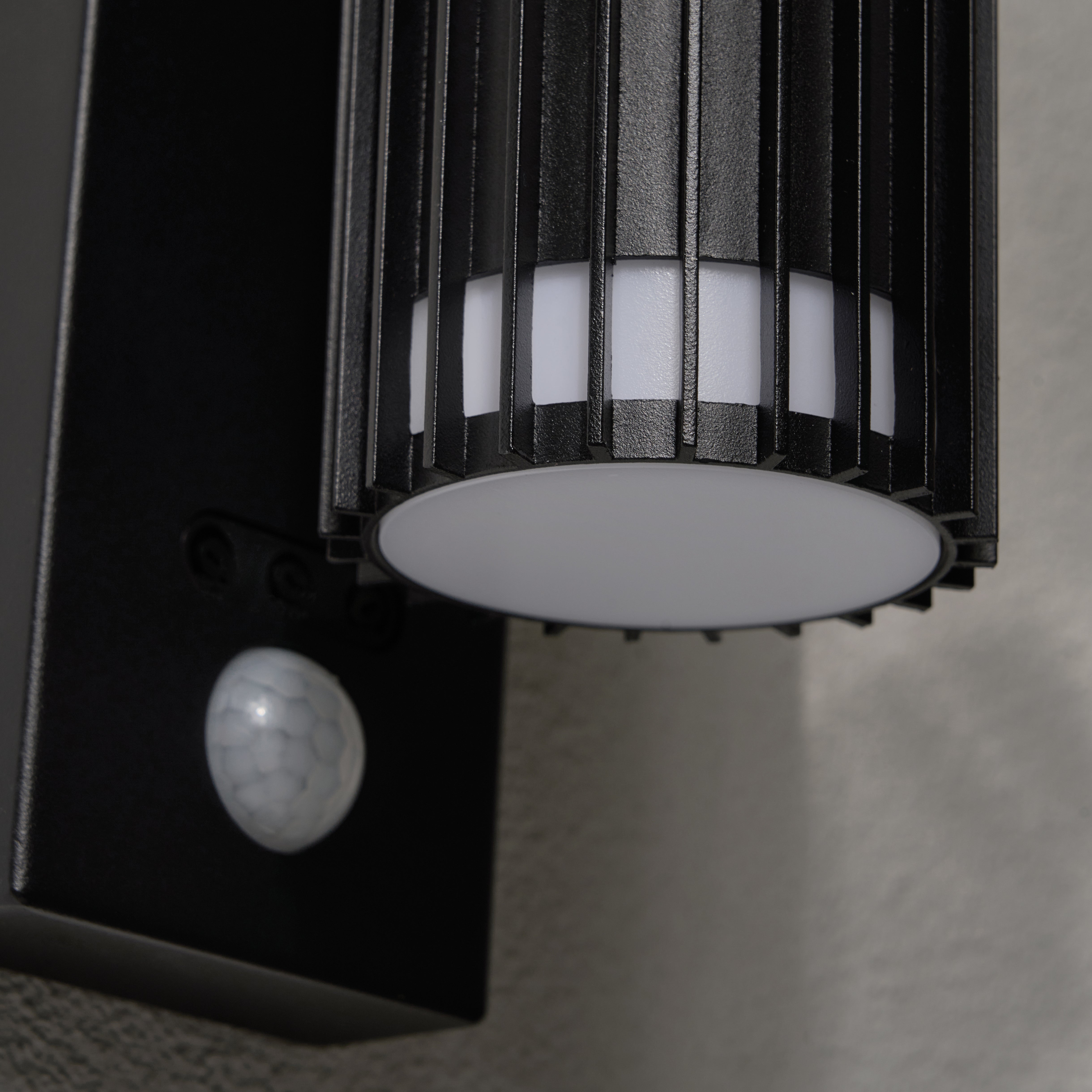 Forum ZN-44263-BLK Muto Outdoor Up and Down Wall Light with PIR Sensor, Black