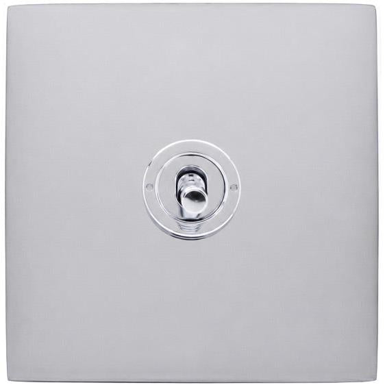 Hamilton 77CT21-3 Hartland CFX Bright Chrome 1 gang 20AX 2 Way FL Toggle Bright Chrome c/w BC 3Line Toggle
