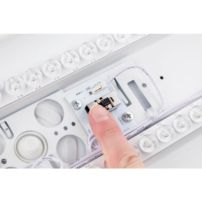 JCC JC030044 Commercial Linear UGR19 5FT 32W/34W/36W/38W 3CCT DALI Self-test Emergency